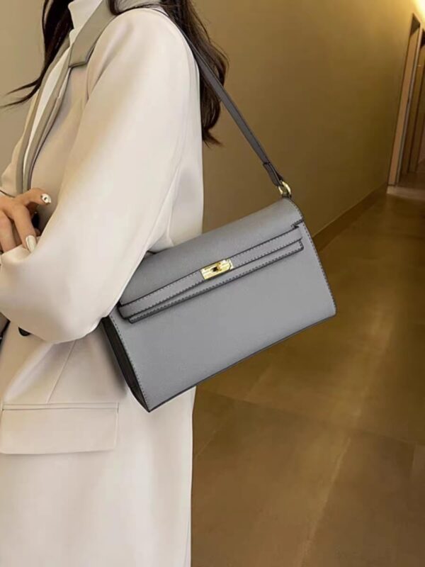 Women’s Vegan Leather Underarm Shoulder Bag with Adjustable Straps